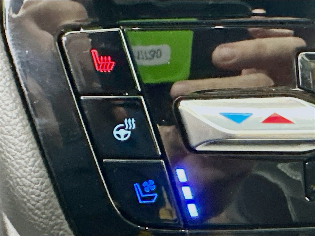 used 2022 Ford Explorer car, priced at $34,690