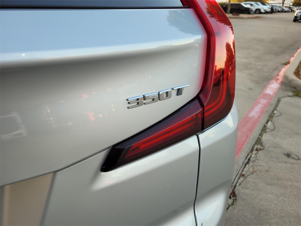 used 2020 Cadillac XT4 car, priced at $20,295