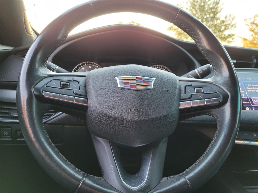 used 2020 Cadillac XT4 car, priced at $20,295