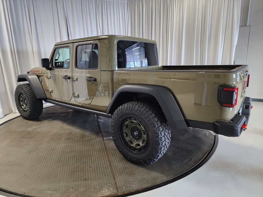 new 2025 Jeep Gladiator car, priced at $60,999
