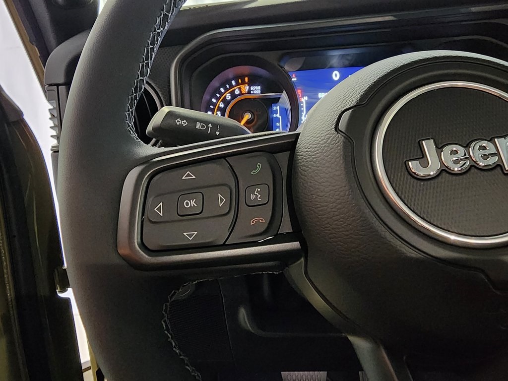 new 2025 Jeep Gladiator car, priced at $60,999