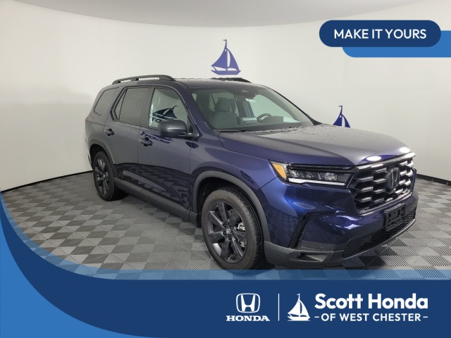 used 2025 Honda Pilot car, priced at $42,995