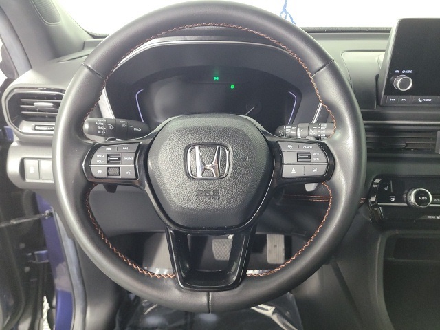used 2025 Honda Pilot car, priced at $42,995