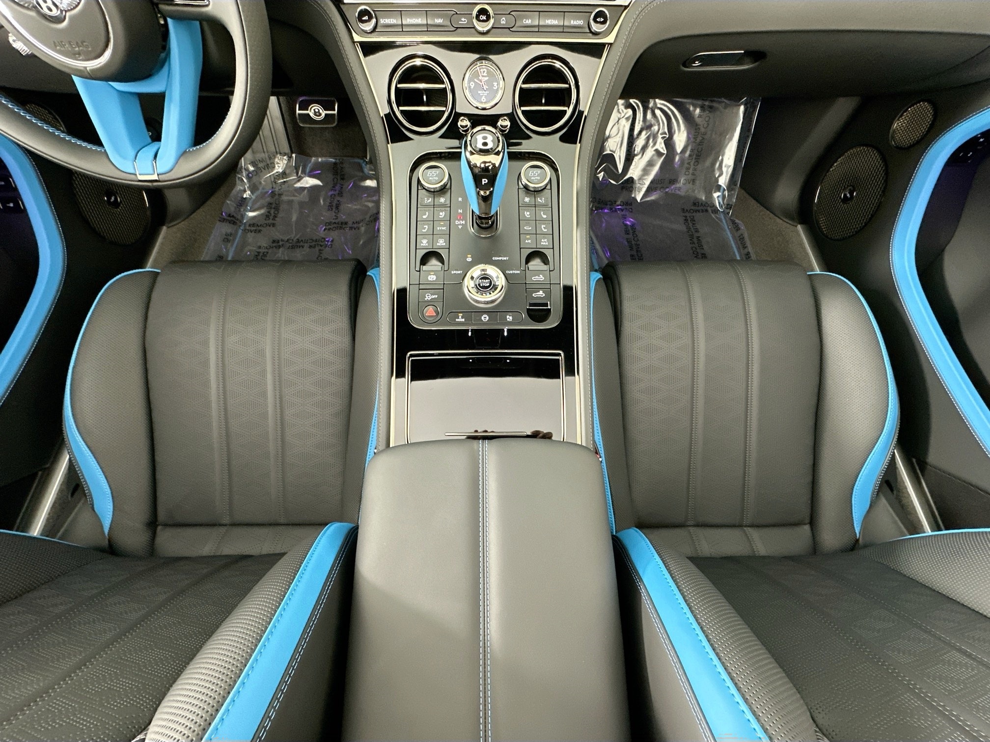 new 2025 Bentley Continental GTC car
