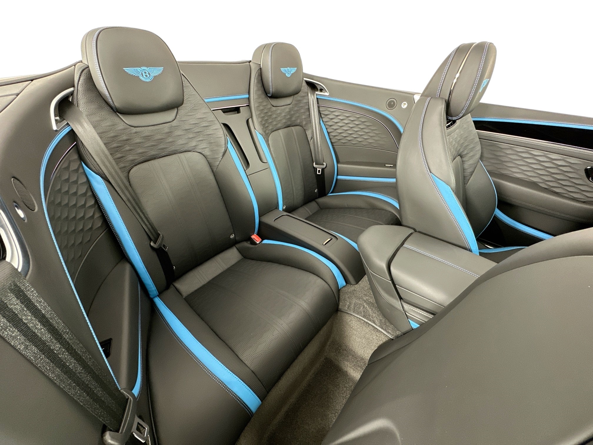 new 2025 Bentley Continental GTC car