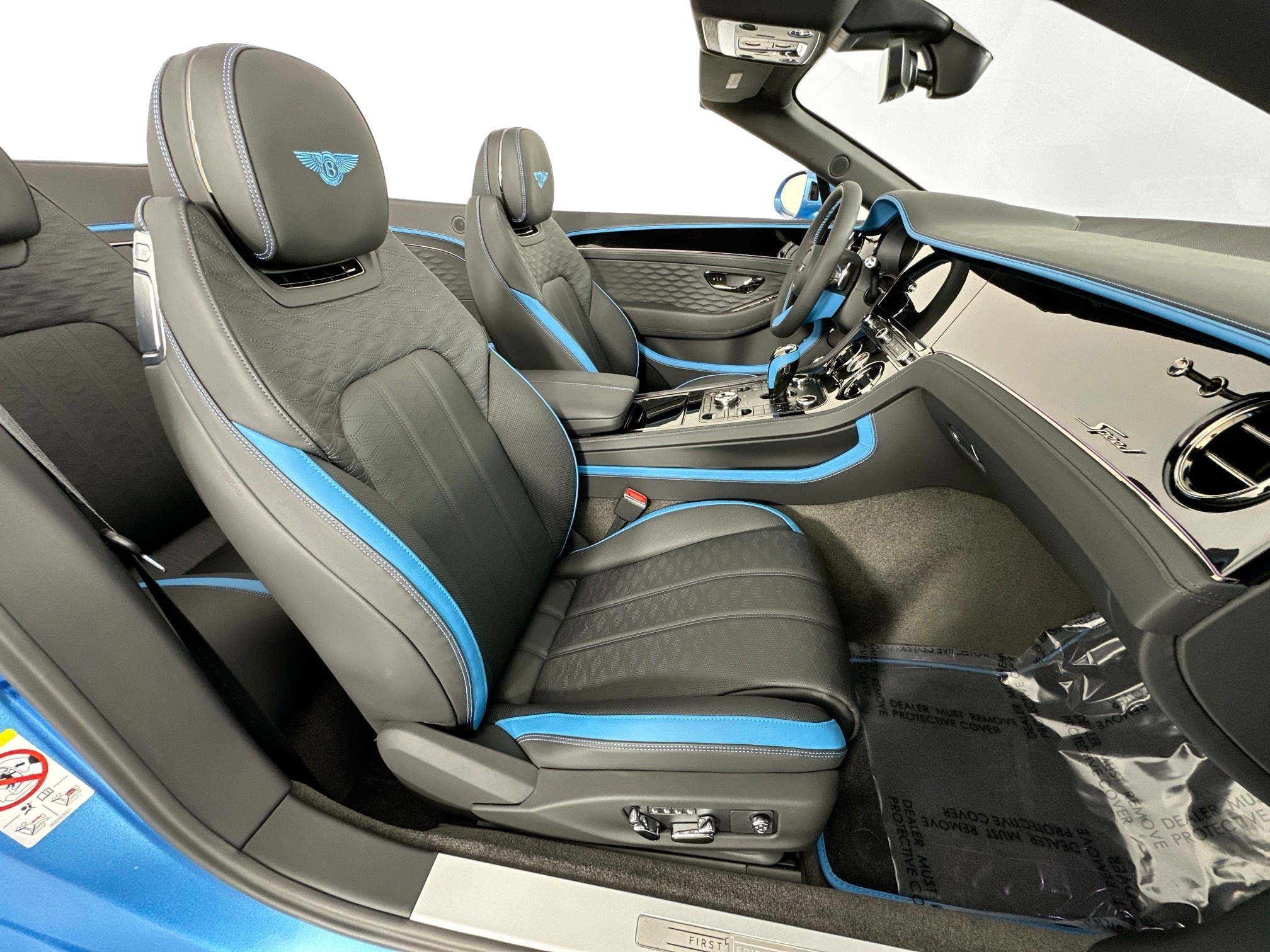 new 2025 Bentley Continental GTC car