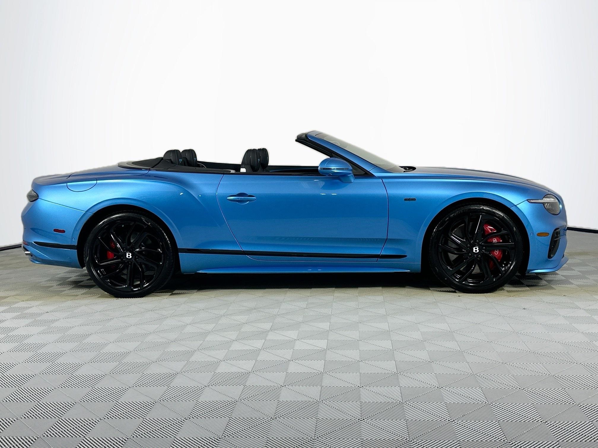 new 2025 Bentley Continental GTC car