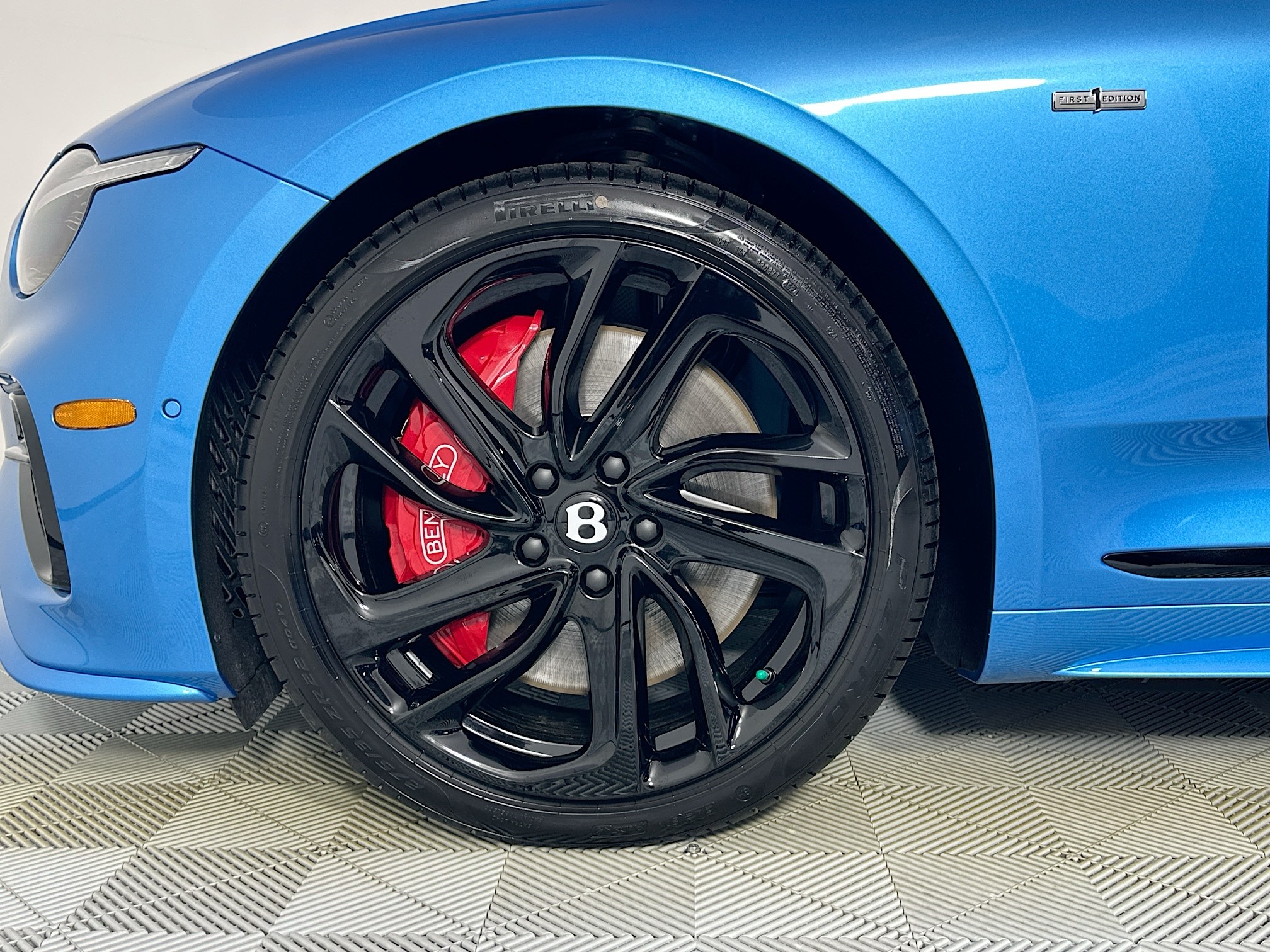 new 2025 Bentley Continental GTC car