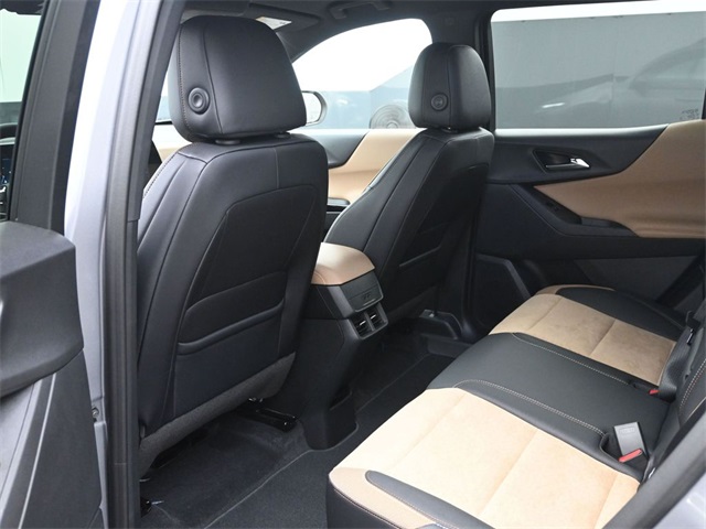 new 2026 Chevrolet Equinox car, priced at $33,104