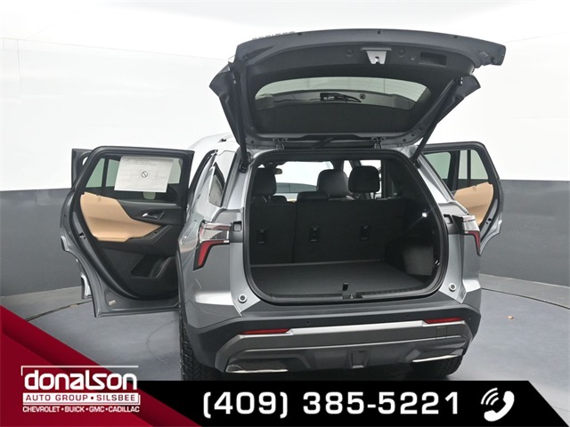 new 2026 Chevrolet Equinox car, priced at $33,104