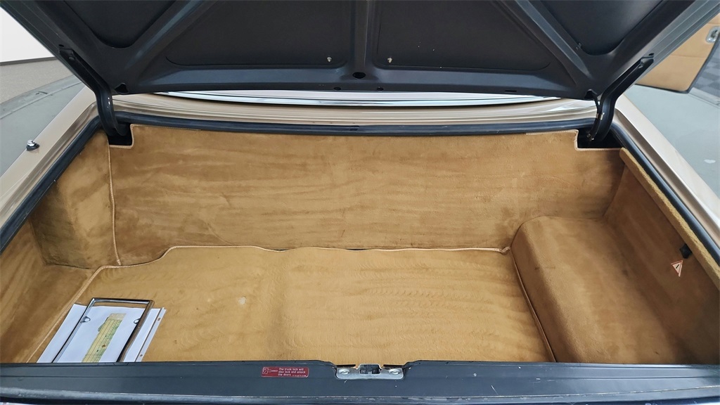 used 1987 Mercedes-Benz 500-Class car, priced at $12,988