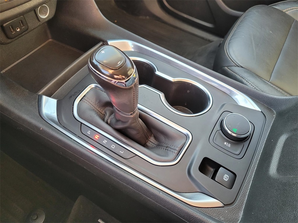 used 2020 Chevrolet Traverse car, priced at $21,995