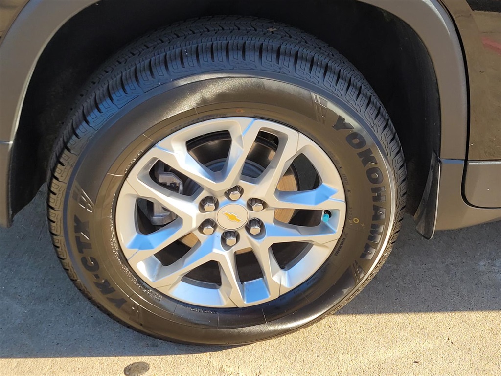 used 2020 Chevrolet Traverse car, priced at $21,995