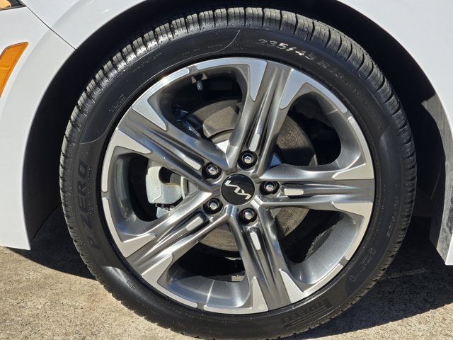 used 2024 Kia K5 car, priced at $28,800