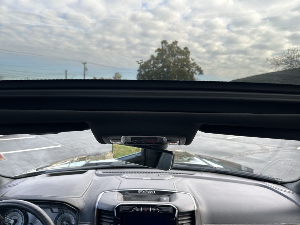 used 2022 Ram 1500 car, priced at $40,000