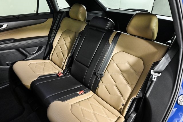 new 2025 Volkswagen Atlas Cross Sport car, priced at $44,410
