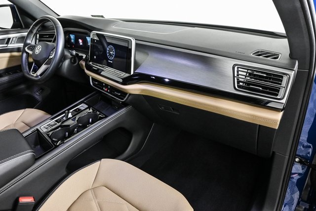 new 2025 Volkswagen Atlas Cross Sport car, priced at $44,410