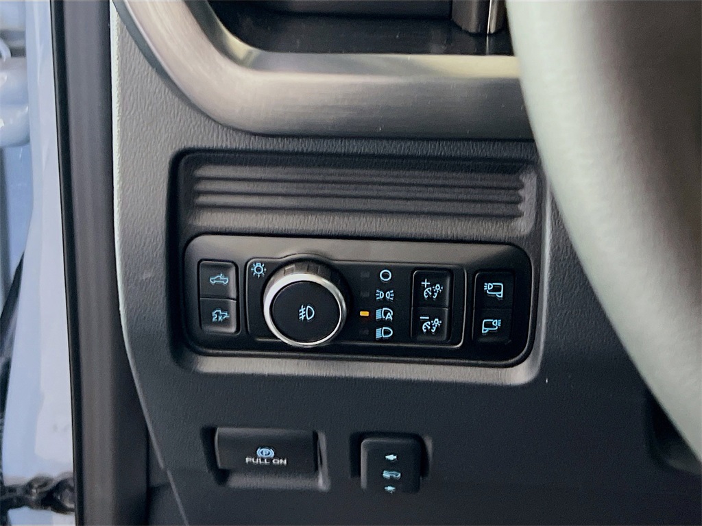 new 2025 Ford F-350SD car, priced at $78,847