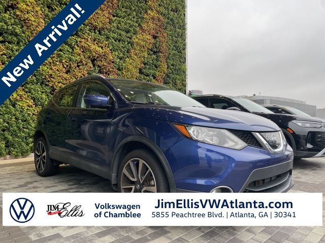 used 2018 Nissan Rogue Sport car, priced at $15,900