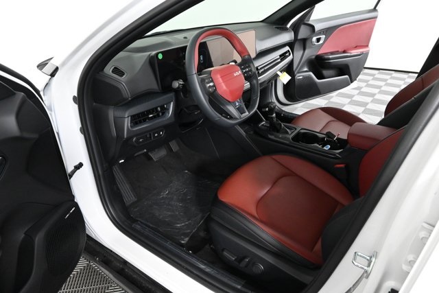 new 2025 Kia K4 car, priced at $29,118