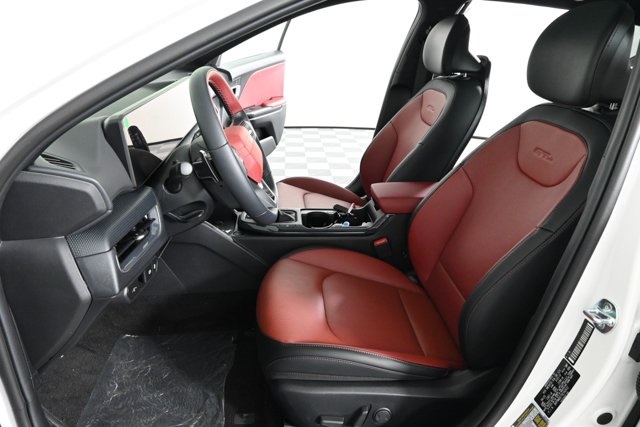 new 2025 Kia K4 car, priced at $29,118