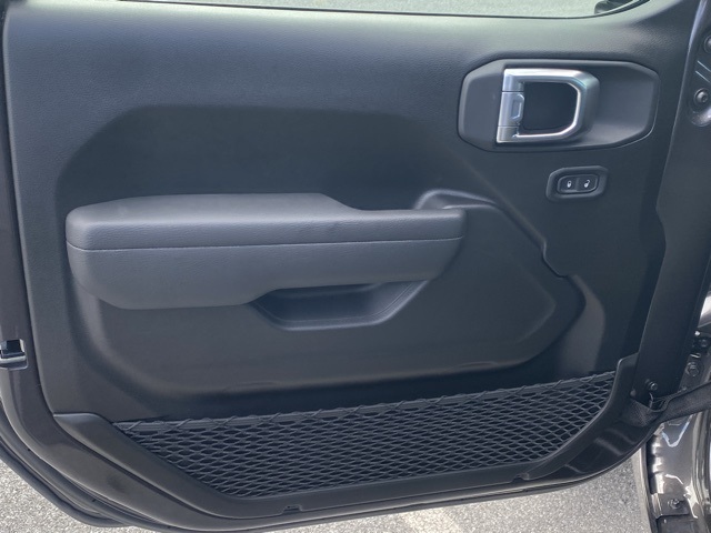 new 2026 Jeep Wrangler car, priced at $31,305