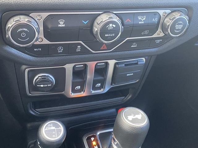 new 2026 Jeep Wrangler car, priced at $31,305