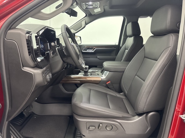 new 2025 Chevrolet Silverado 1500 car, priced at $55,597
