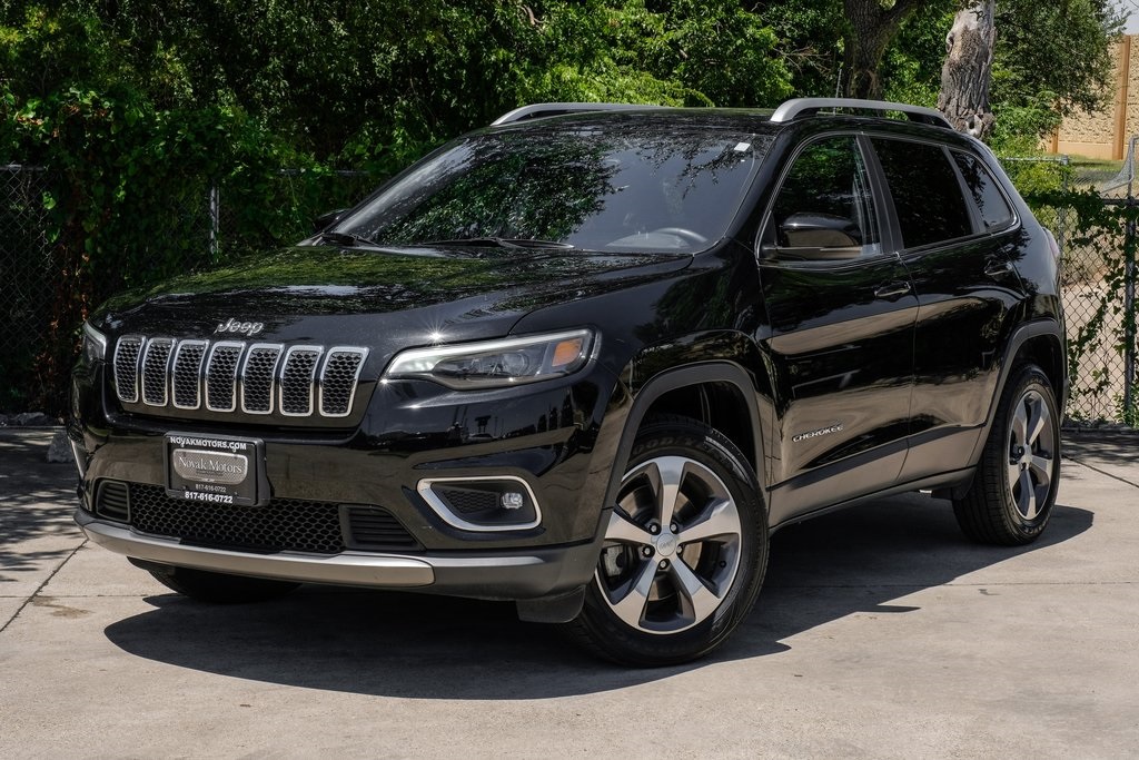used 2019 Jeep Cherokee car, priced at $21,317
