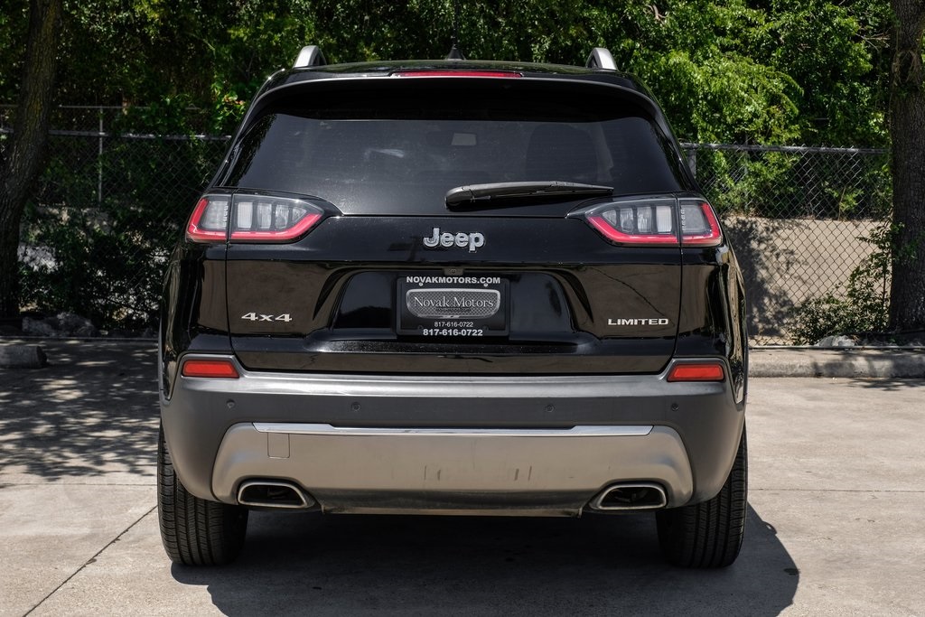 used 2019 Jeep Cherokee car, priced at $21,317