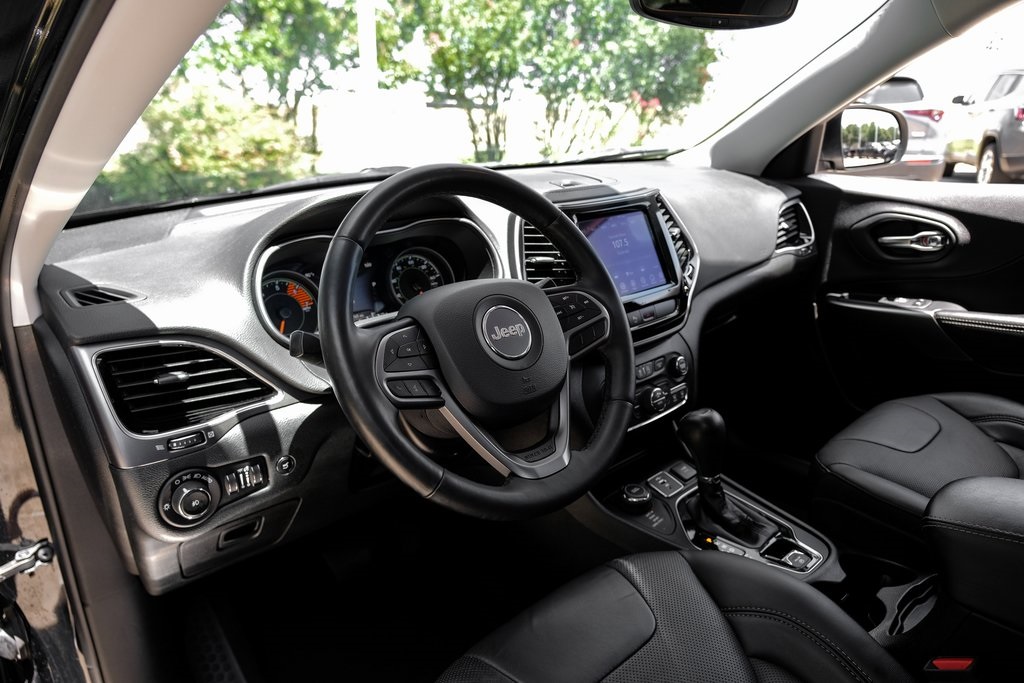 used 2019 Jeep Cherokee car, priced at $21,317
