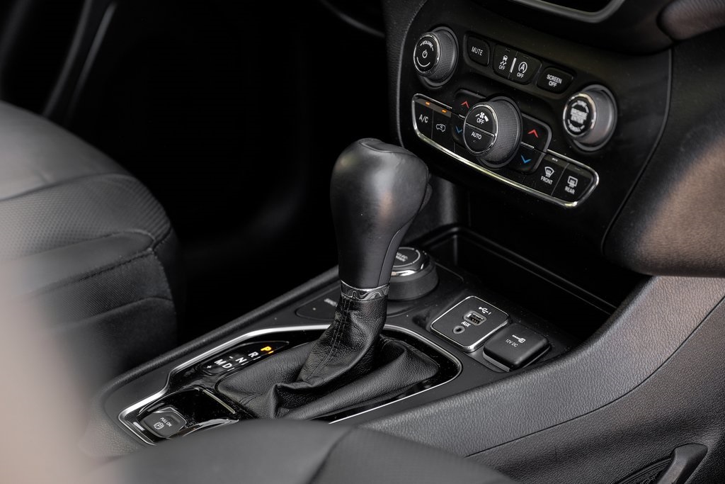 used 2019 Jeep Cherokee car, priced at $21,317