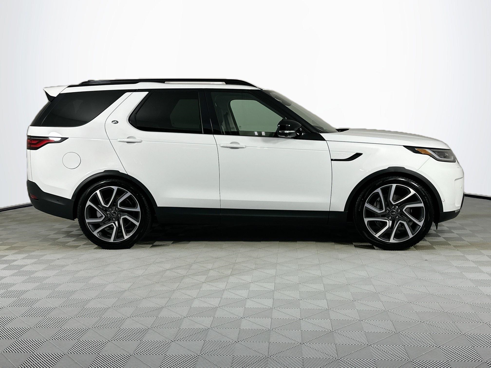 used 2025 Land Rover Discovery car, priced at $58,995