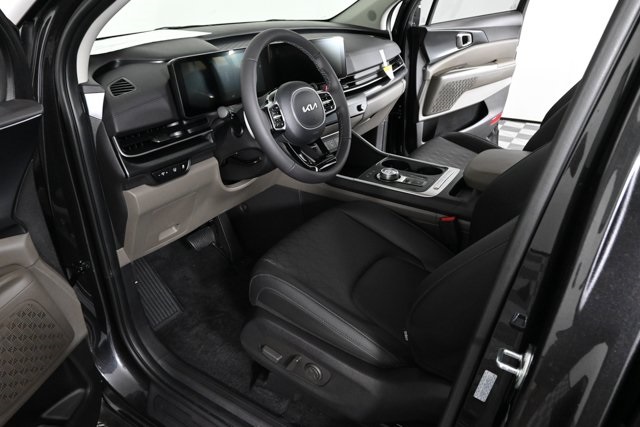 new 2026 Kia Carnival Hybrid car, priced at $44,260