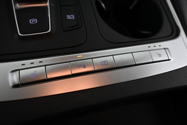 new 2026 Kia Carnival Hybrid car, priced at $44,260