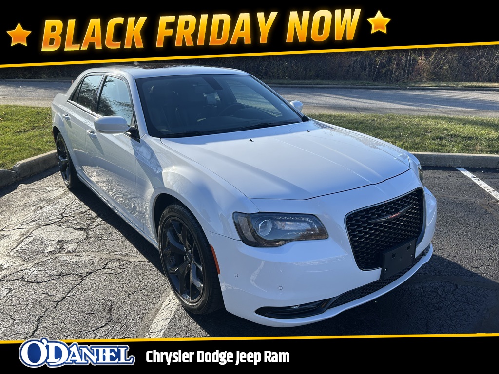 used 2022 Chrysler 300 car, priced at $27,898