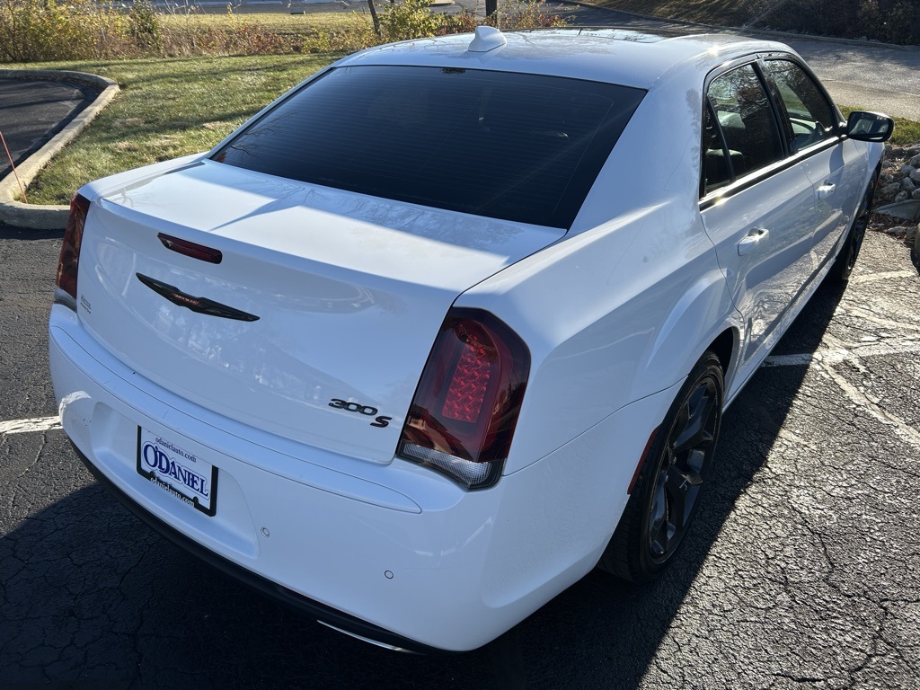 used 2022 Chrysler 300 car, priced at $27,898