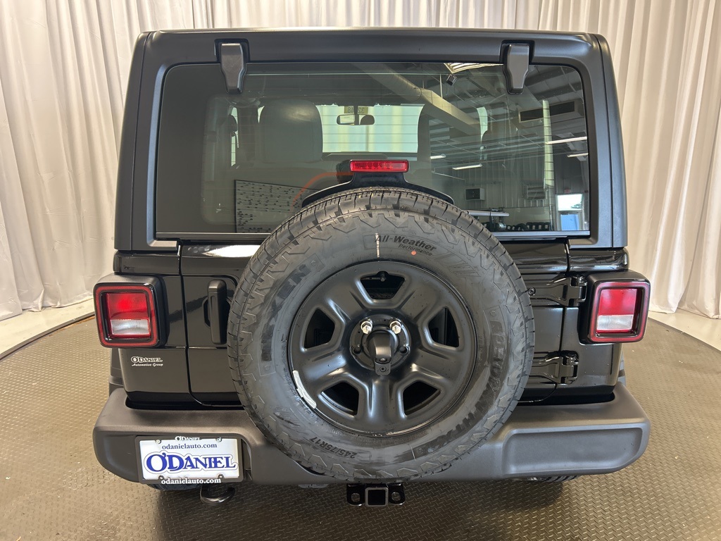new 2026 Jeep Wrangler car, priced at $42,575