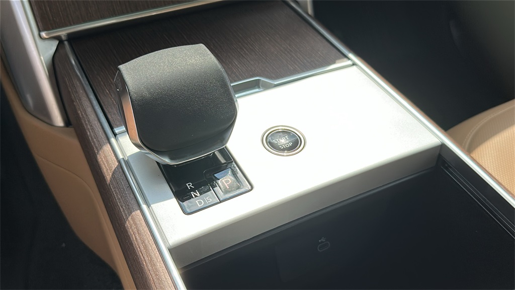 new 2025 Land Rover Range Rover car, priced at $118,920