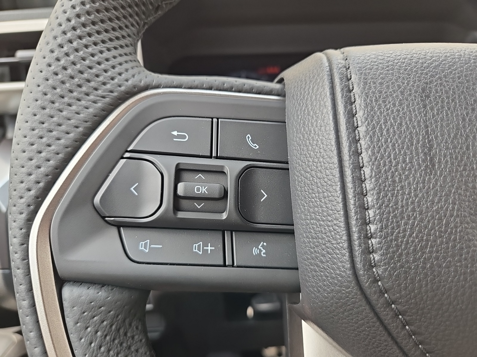 new 2025 Toyota Tacoma car, priced at $45,679