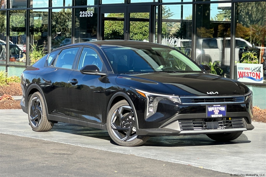 new 2025 Kia K4 car, priced at $25,185