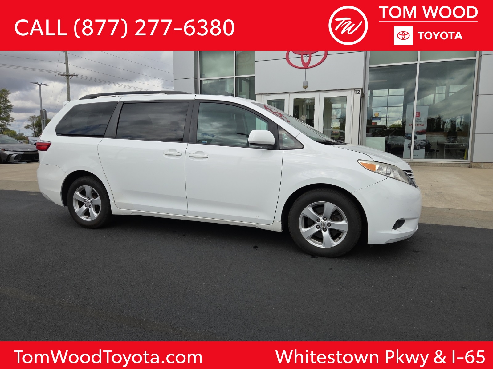 used 2015 Toyota Sienna car, priced at $15,322
