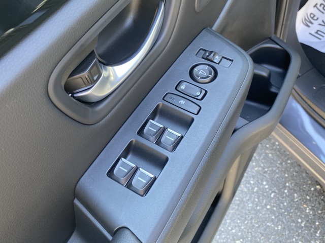 used 2025 Honda Pilot car, priced at $47,275