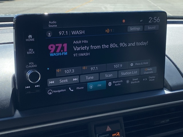 used 2025 Honda Pilot car, priced at $47,275