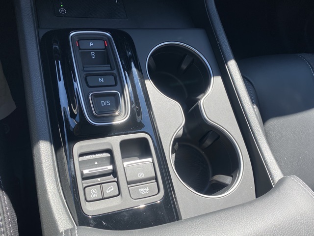 used 2025 Honda Pilot car, priced at $47,275