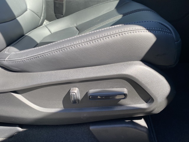 used 2025 Honda Pilot car, priced at $47,275