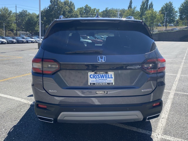 used 2025 Honda Pilot car, priced at $47,275