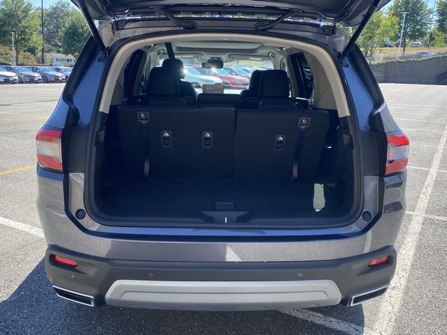 used 2025 Honda Pilot car, priced at $47,275