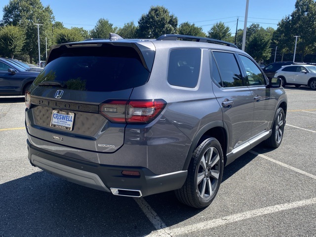 used 2025 Honda Pilot car, priced at $47,275