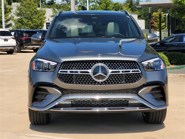 new 2025 Mercedes-Benz GLE car, priced at $73,000